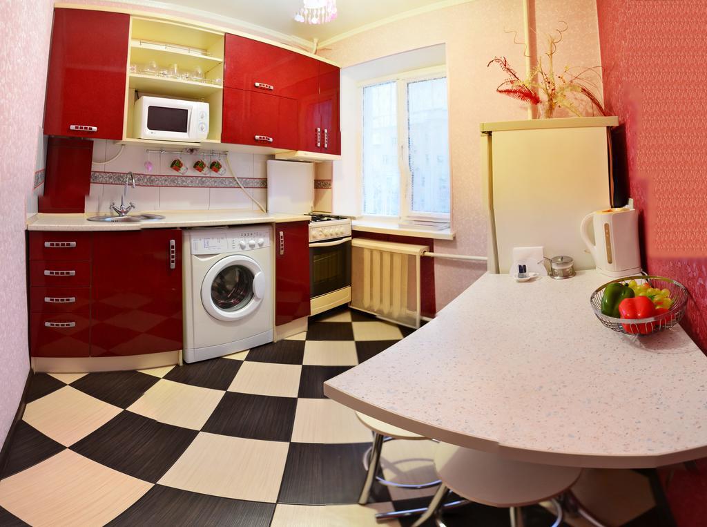 Roses Apartment In The City Center Chernihiv Phòng bức ảnh